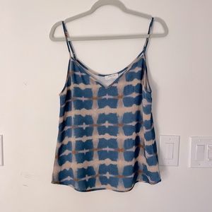 Never been worn. No tags. Aritzia camisole tank.